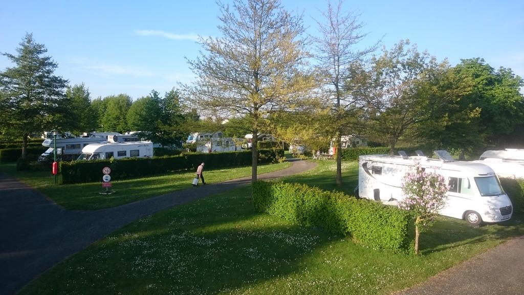Camping De La Miniere Forges-les-Eaux Εξωτερικό φωτογραφία